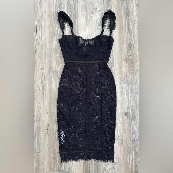 House of CB Dresses & Skirts - House of CB dress